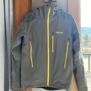 Marmot Polartec ski jacket size small like new condition